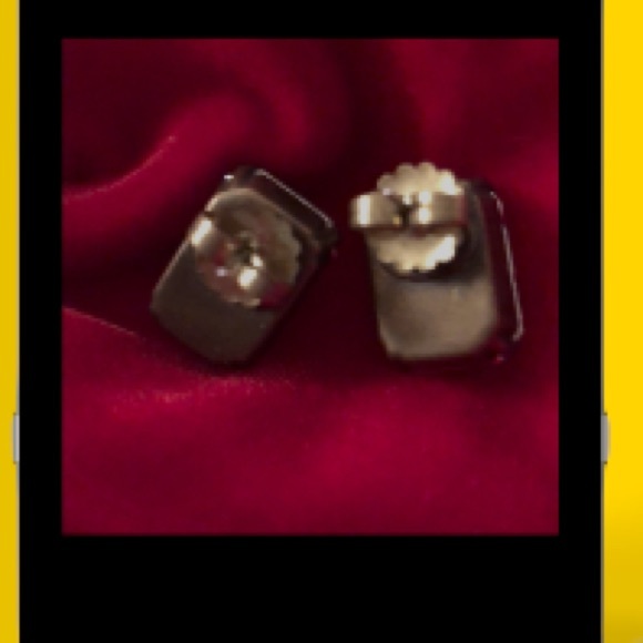 Green Iridescent Studs Earrings Amber Red - Picture 2 of 2